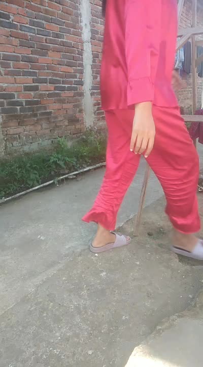 lagi main motor vespa arzan