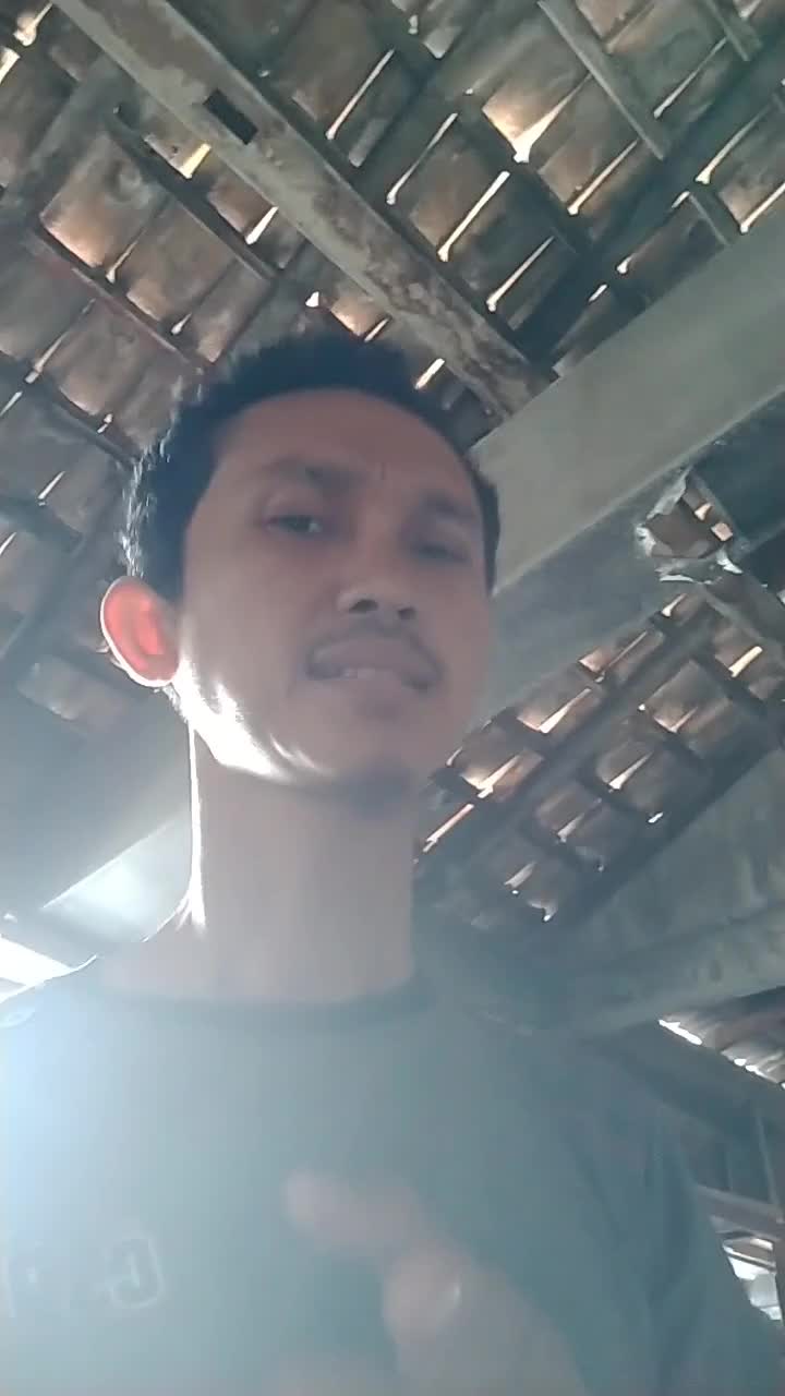 Cinta luar biasa teman 2