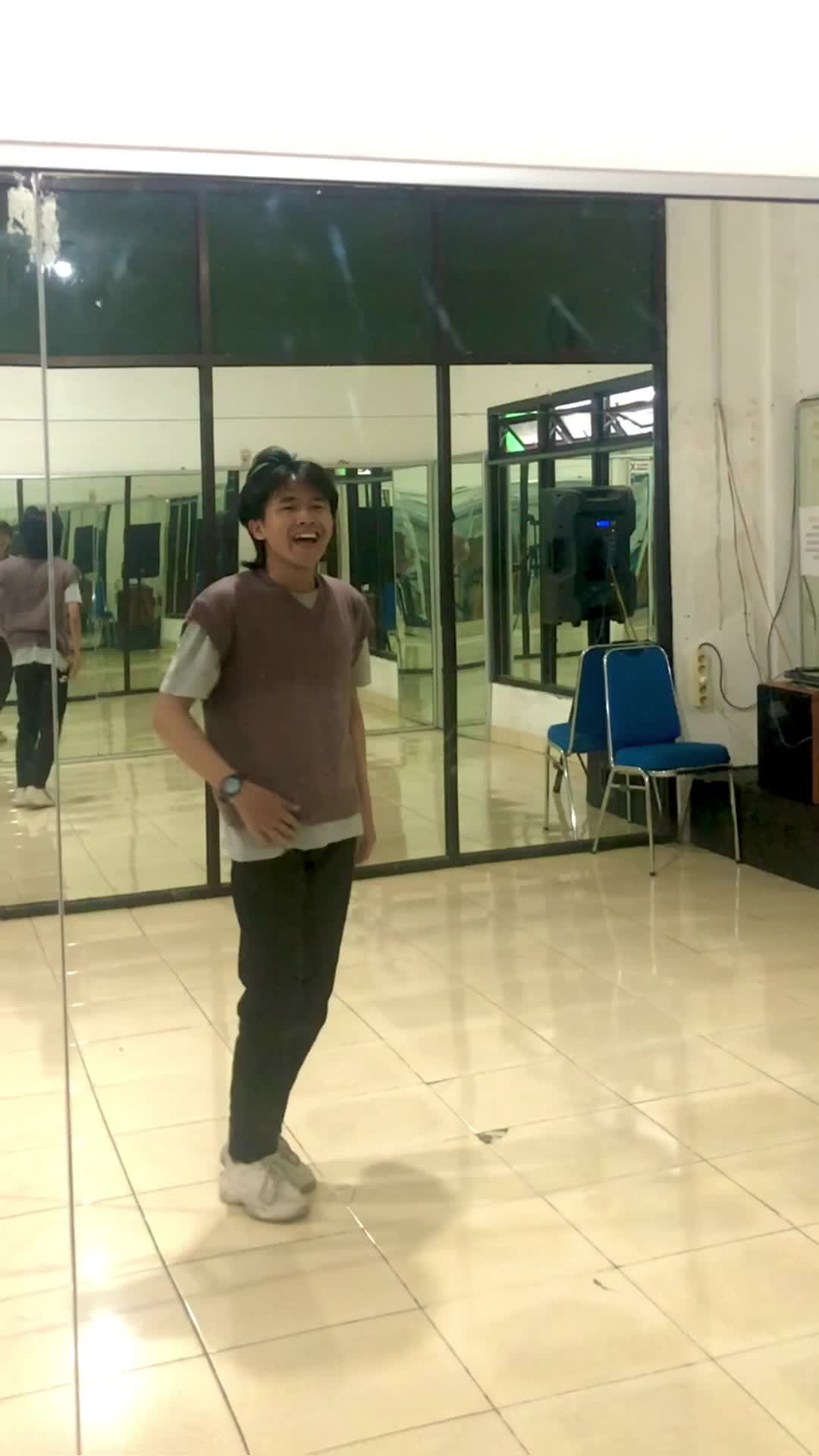 XFI2021 SOLO BARDI 21 TAHUN GARUT OOPS! I DID IT AGAIN & AS IF IT YOUR LAST 