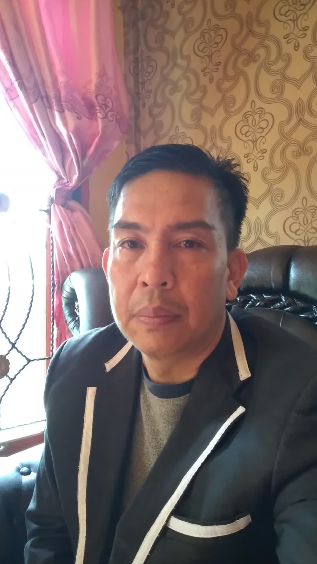 Nama DARMAWANSYAH. ASal SUM-SEL MOTIVASI: Ingin membanggakan sum-sel dan keluarga. sukses buat RCTI, dan MNCTV. 