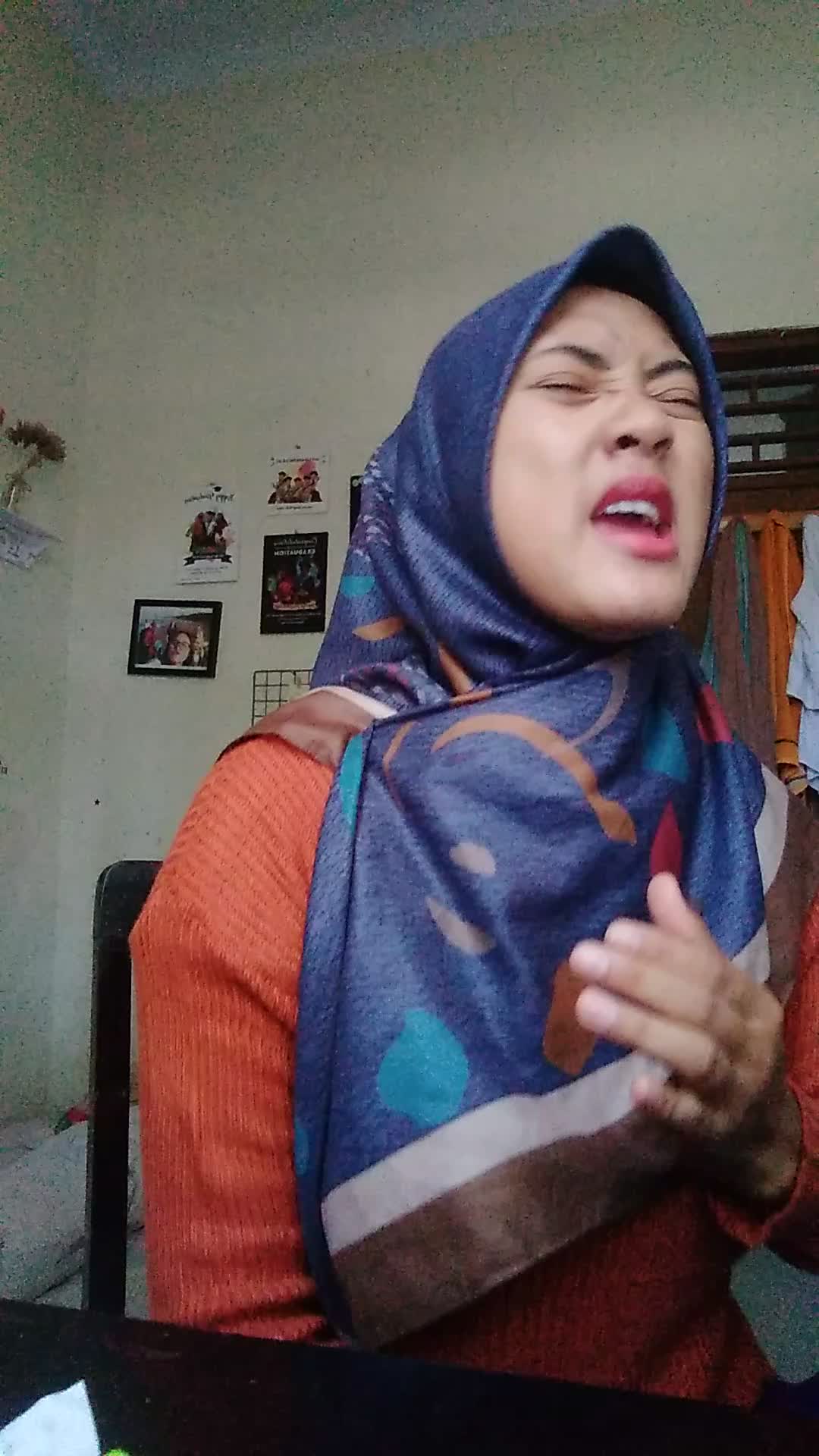 XFI2021 SOLO Indri 27tahun Indramayu Friends-Anna Marie
