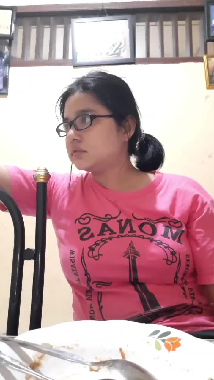 siapa yg liat2?