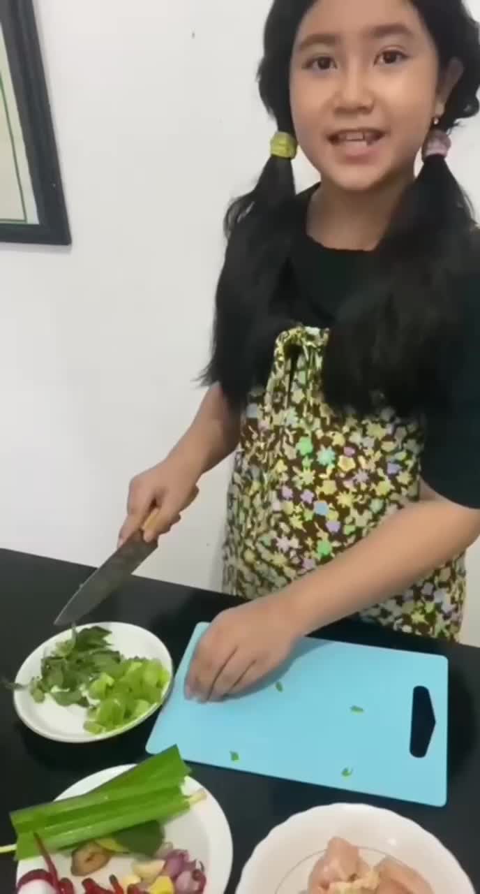 Ayam Woku ala Jihan simple terenak. Semoga  suukaaa. #onlineauditionjuniormci3