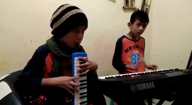 1000 puisi (BIP) cover by :kembar (rifqirizqi)  @rctiplusofficial #RCTIPlusShowYourTalent #HomeOfTalentRCTIPlus #HotTalent #ShowYourTalent