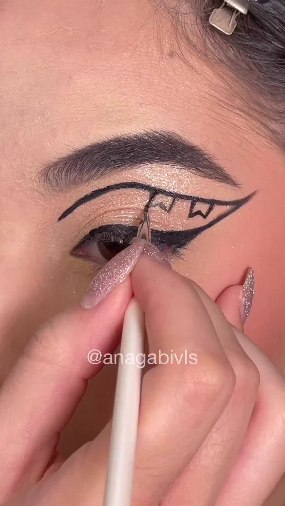 Eyeshadownya keren ya