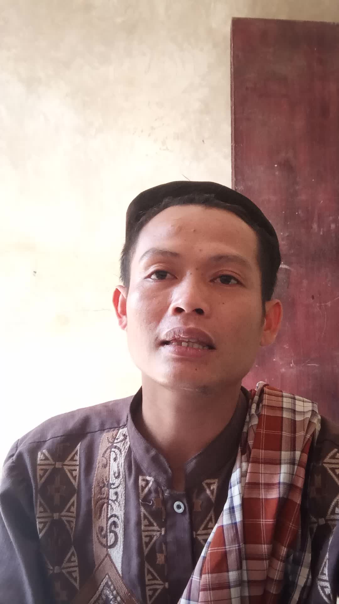nama:yogi rahmah umur:32thn tinggibadan 160 berat badan 50kg