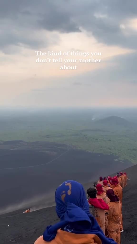 berseluncur di pegunungan