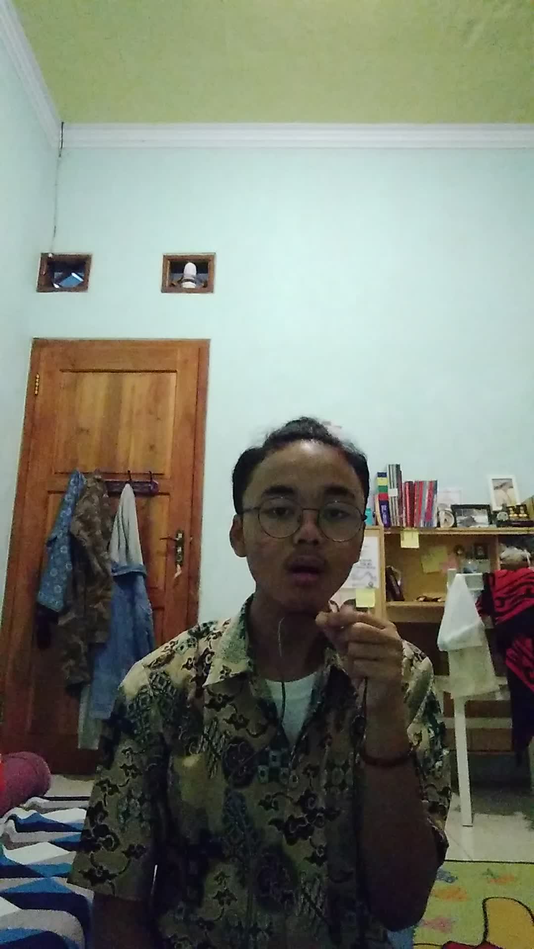 Asvi Raihan,17 Tahun, Tasikmalaya,lagu Ummi tsumma ummi