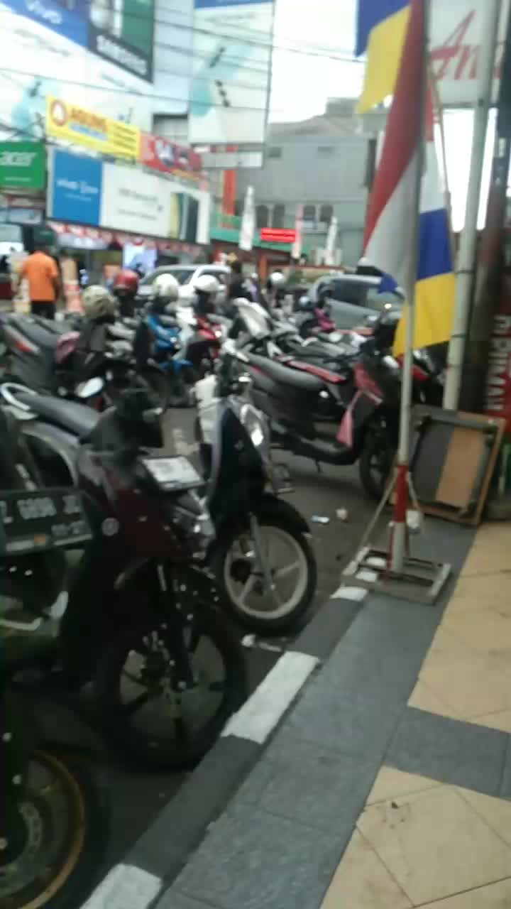 suasana tasik Malaya kota di sore hari 😁