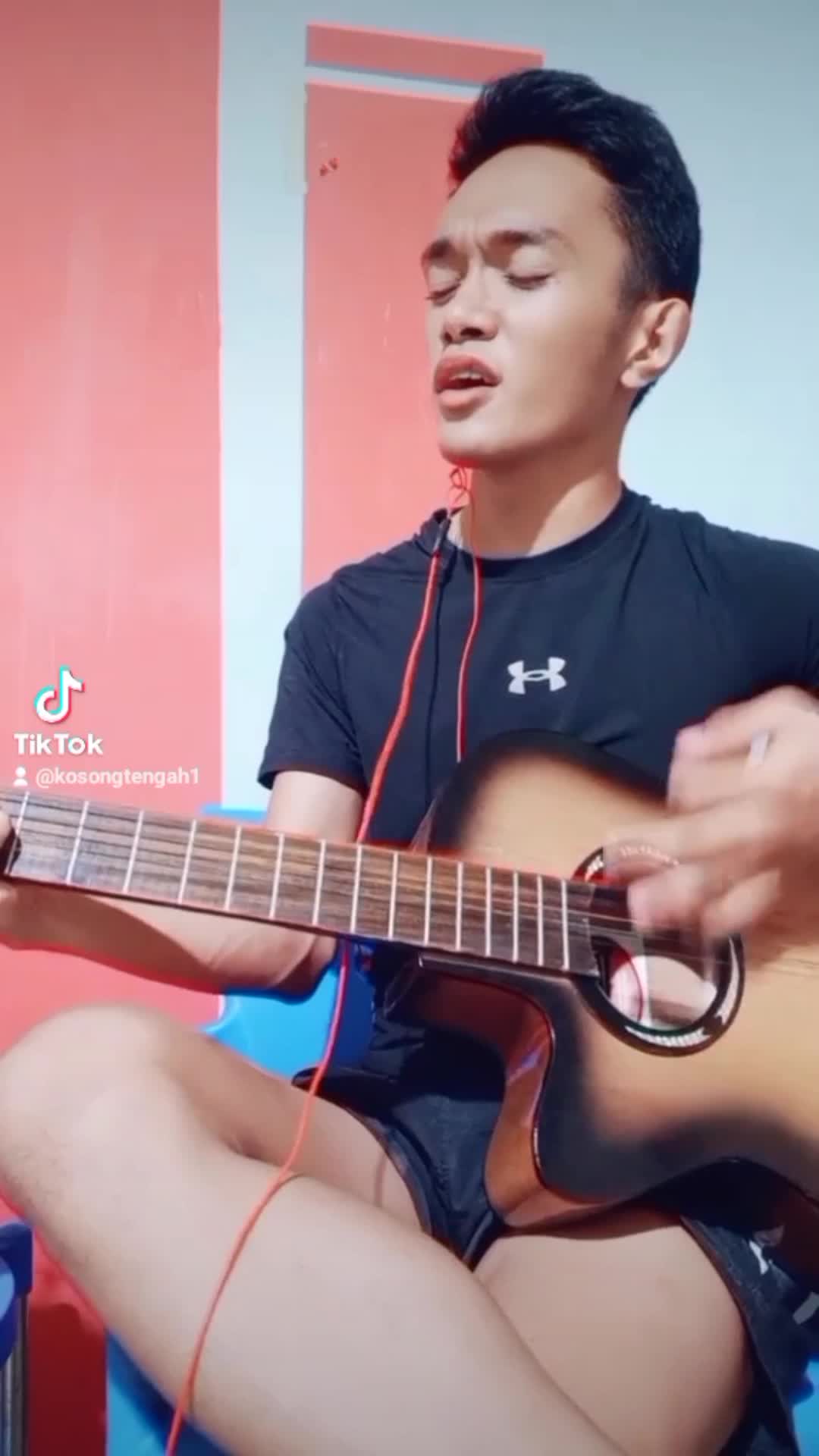 DEPRIANSYAH_26TAHUN_BENGKULU_MUARAHATI