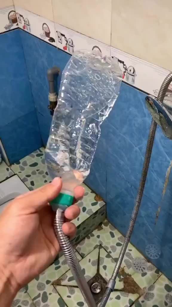 shower budget tipis