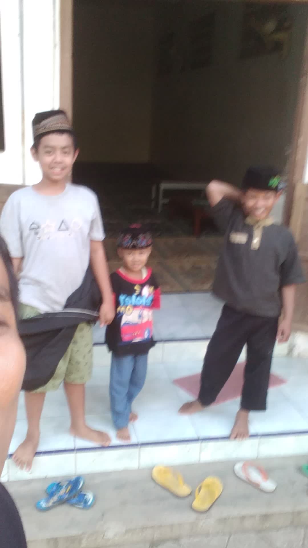 Manusia 10 suara nih berubah lagi