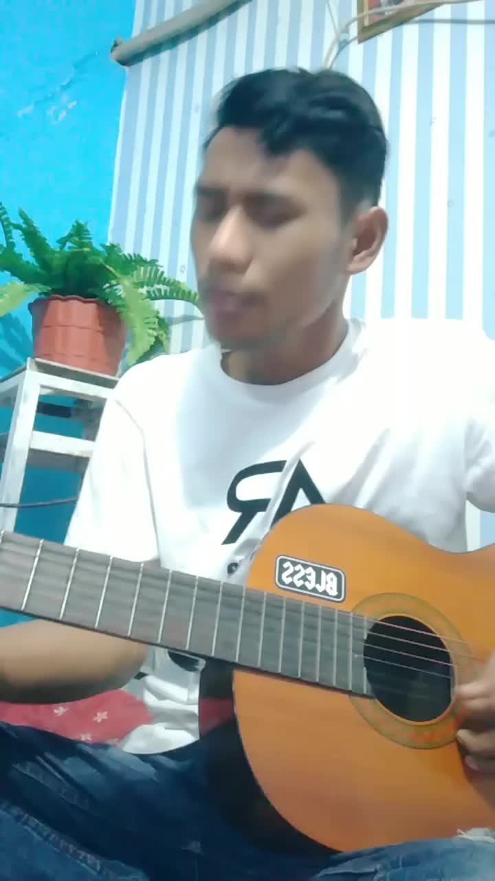 muhammad iksal sumatra selatan (21thn) adele dont you remember,, yok bisa yok✊