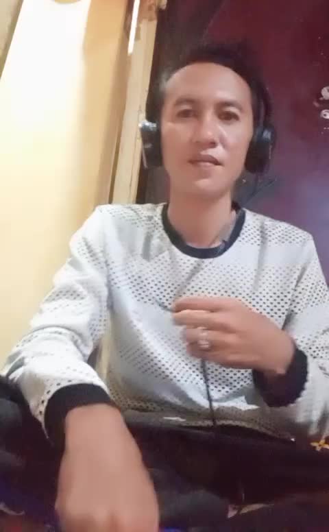 adeksihotang#29tahun#saputanganmerah#audisionline#risingstarindonesiadangdut