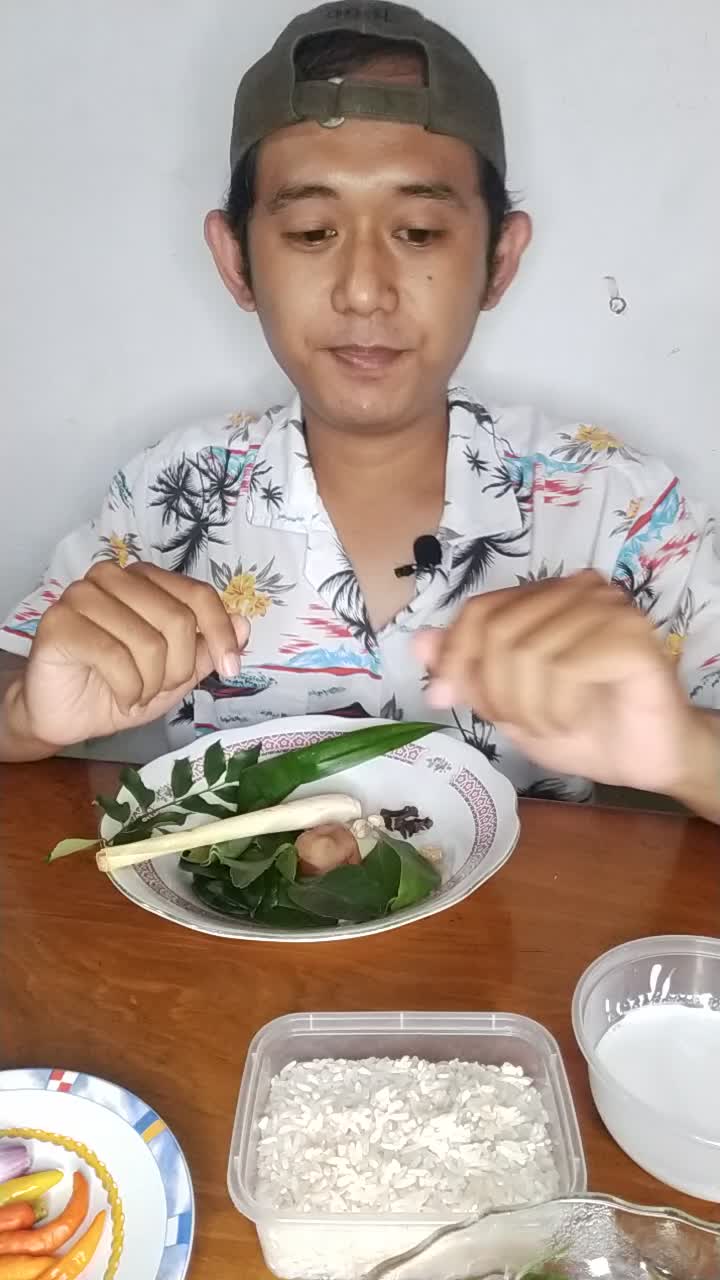 Nasi Bakar Rempah Cumi
