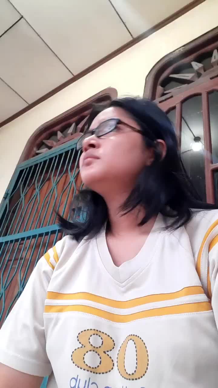 soksokan ngelabrak, tp rambut aja berantakan 🤣