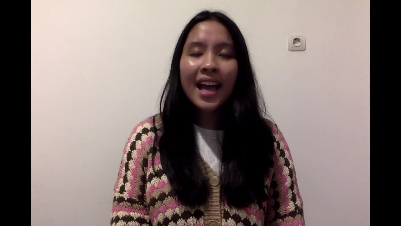 XFI2021 SOLO SARAH ERFINA 22 TAHUN JAKARTA EASY ON ME DAN ANGELS SPEAK