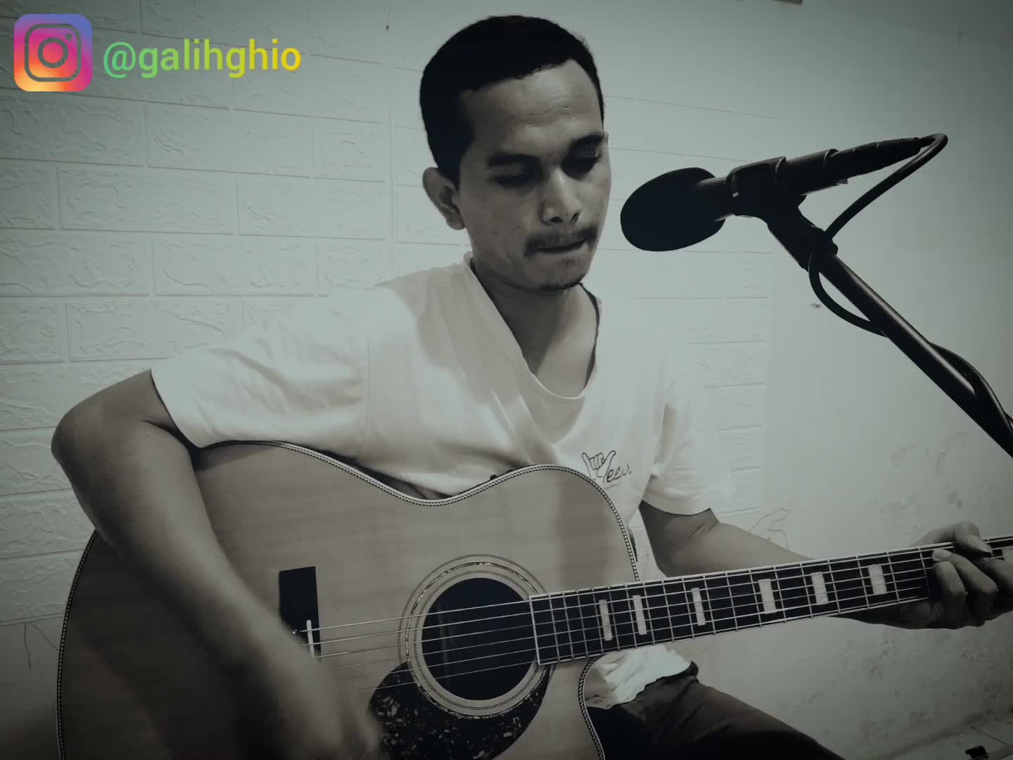 XFI2021 SOLO WAHYU 32 DENPASAR THE SIGIT - OWL & WOLF