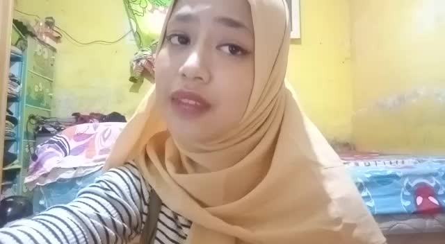 Nama: Raisa Fadia Lubis. Kota Asal: Medaan. Umur: 20thn. Judul lagu: Atouna el toufoule. Jangan lupa dukung saya. Terimakasih🙂