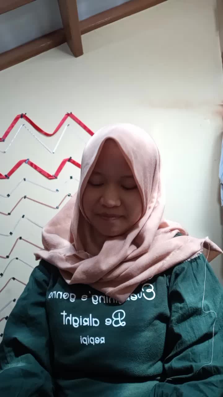KDI 2021 Nama Anis Fakul asal Sumedang Jawa barat umur 19 tahun Judul Tatu #OnlineAuditionKDI2021