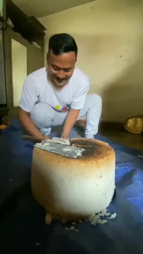 Wah Enak Banget Kue Ultahnya
