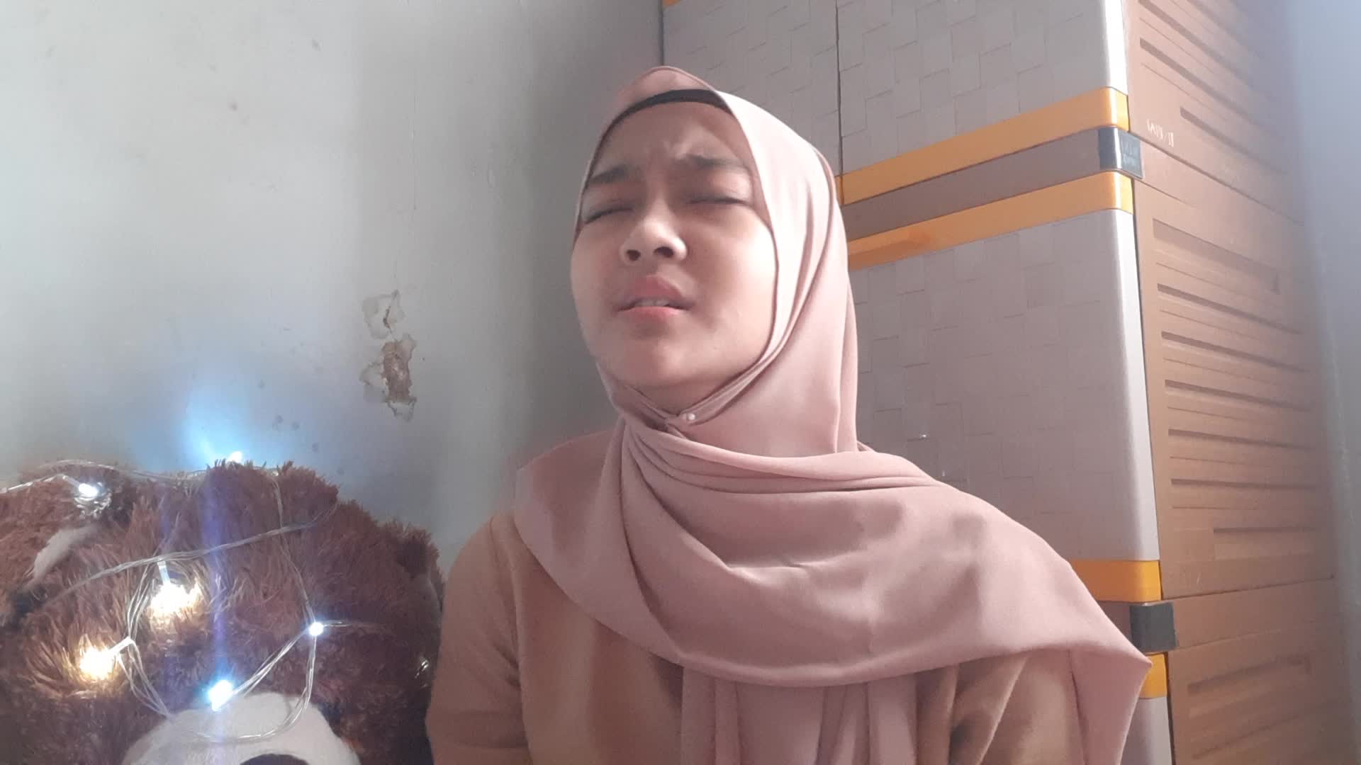 siti ira inayah,Bandung,15 tahun,al-wabaa (sabyan gambus)