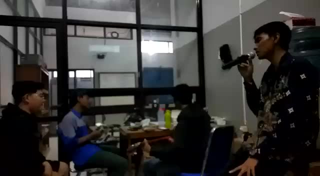 TheSingingBeeIndonesia_AgriTriyaNugraha_Menyanyi_Noah(Yang Terdalam)