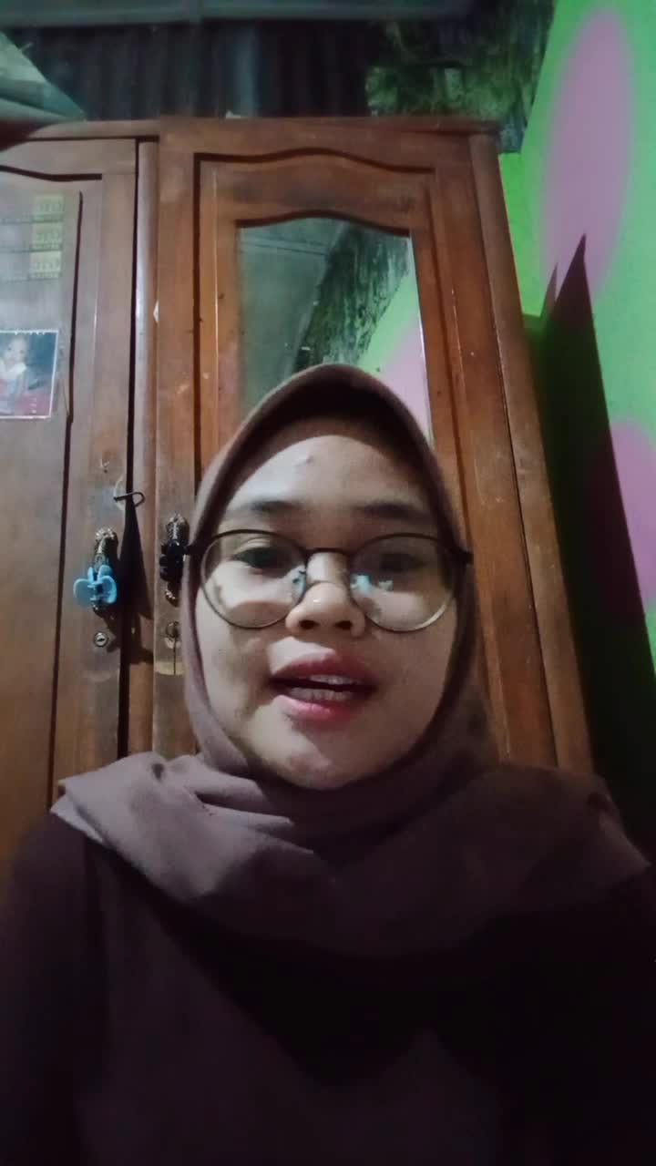 KDI 2022 Nama:Tiarawati Asal daerah:Gowa Usia:21thn Judul lagu:Goyah 