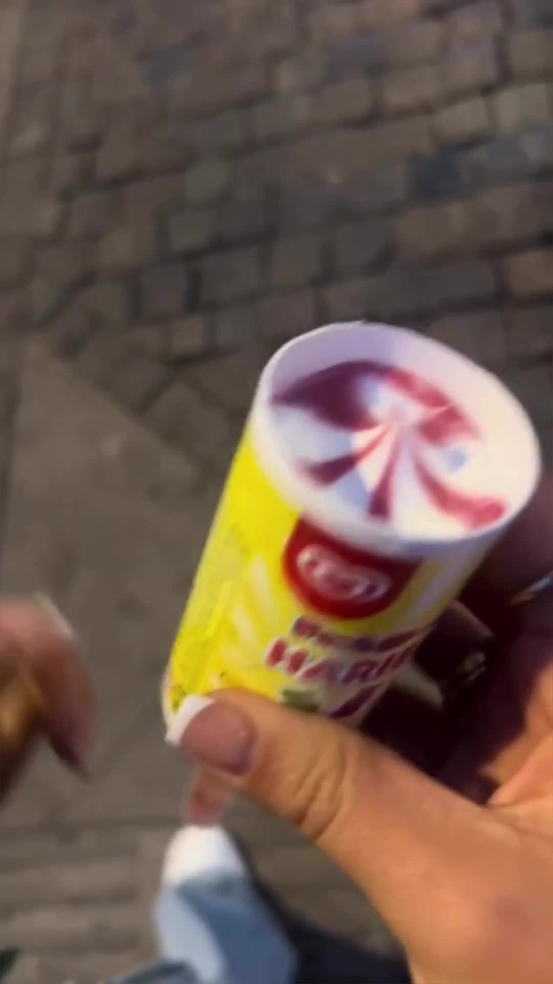 Eskrim unik