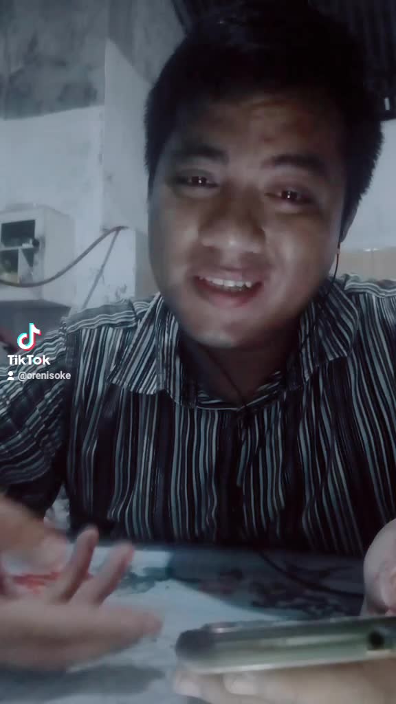 XFI2021 Ostern Parona Sihombing, TTL: Sibolga, 15 April 1990. Saya sudah sering audisi Indonesian Idol, jga prnah ikut XFI cm gagal