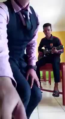 Nama : Rudi dengan Murid Syahril ,Kota Tangerang,Lagu : KERAMAT,impian Almh.ibu dan Alm.ayah#OnlineAuditionRisingStarIndonesiaDangdut.