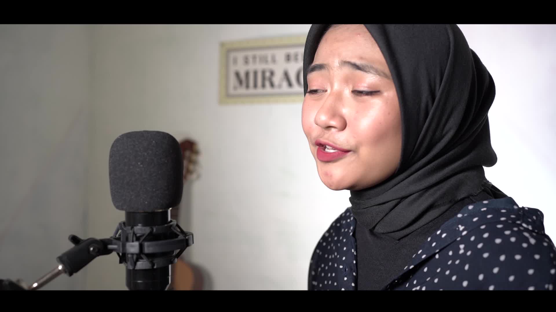 Ku Mau Dia - Cover by Aida N Lustian (@aidanlustian) Music by Firman Adi Saputra (@adikahong)