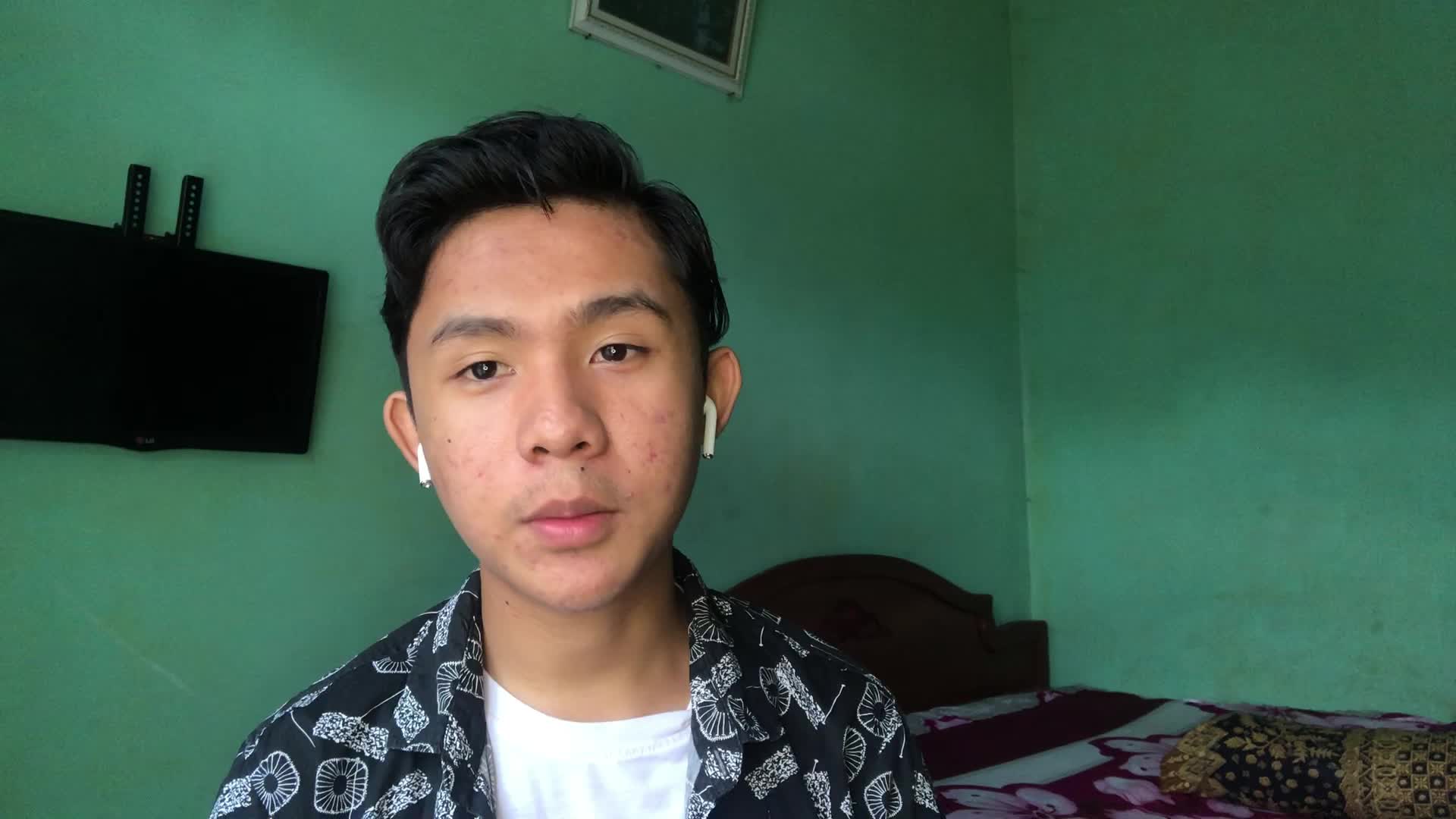 HAI GUYS KETEMU LAGI SAMA AKU,KHALID_18_PADANG(WaqtuSahar)
BUAT YG COMMENT DI TIKTOK SURUH IKUTAN VOR,UDAH YA GUYS :)