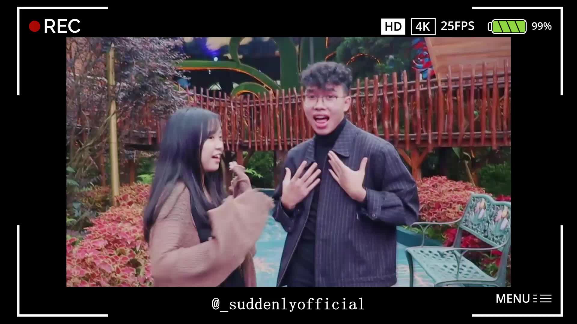 Sambal itu pedes, kaya janji cintamu :') // Gimana y kalo lagu dangdut dijadiin genre lain? Inilah persembahan lagu dari kami, The Suddenly✨