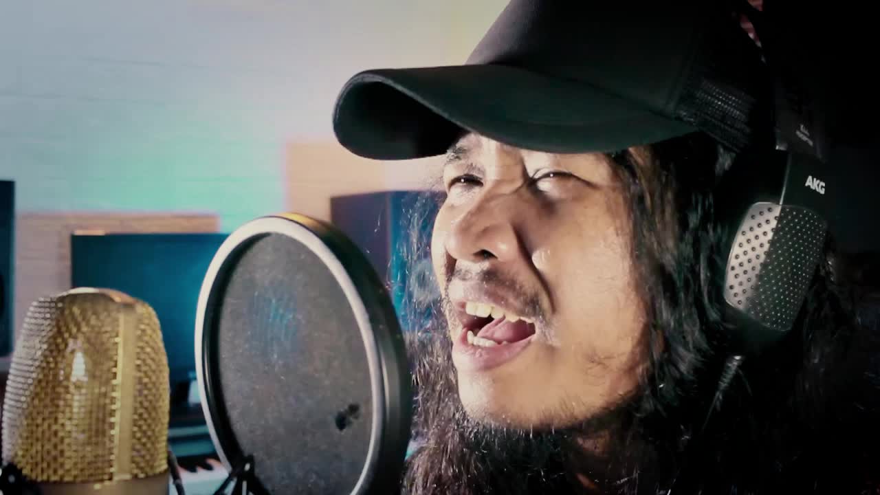 Ade Govinda ft Fadly - Tanpa Batas waktu ( version Poppunk ) .... losssss ora rewelll 