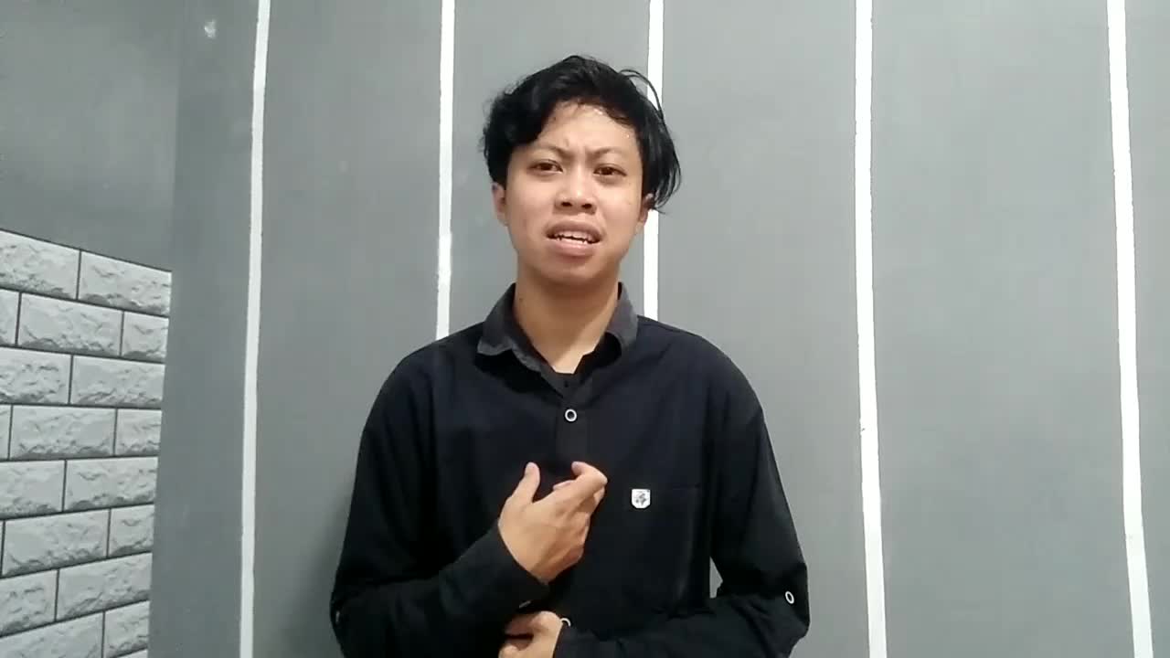 Bismillah Nama Ahsanul ichsan_20th_Tasikmalaya_Judul lagu Kehilangan.
#OnlineAuditionRisingStarIndonesiaDangdut