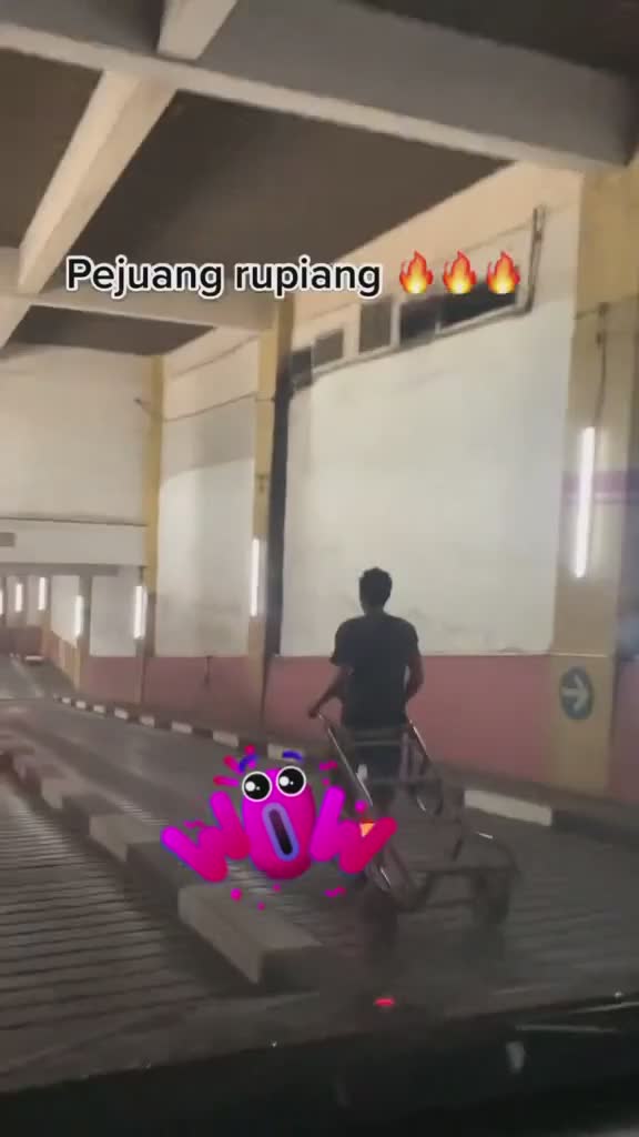 Tenabang nih. Alangkah baiknya ga di jalur berlawanan.
