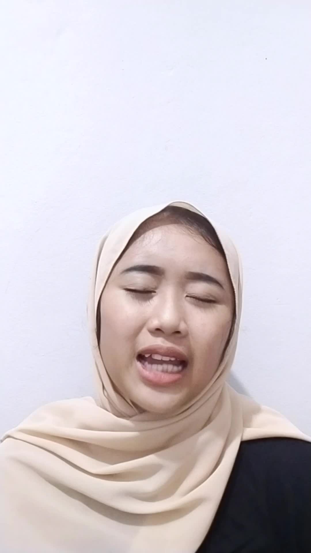 XFI2021 SOLO NADIA RAHMANIA 18 TAHUN  TANGERANG 1. HIVI SIAPKAH KAU TUK JATUH CINTA LAGI 2. ROSA TERLALU CINTA 