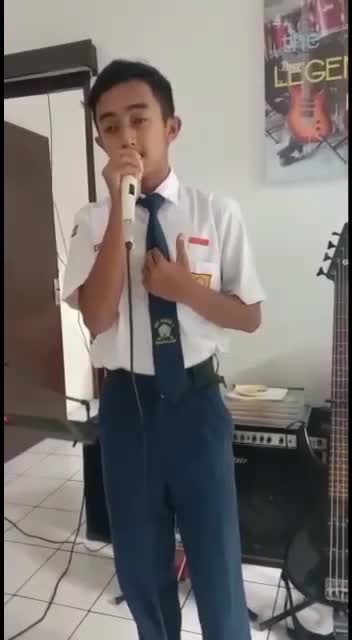 Nama : FADHIL MUHAMMAD PARYONO PUTRA, ASAL : WONOSOBO,JAWA TENGAH