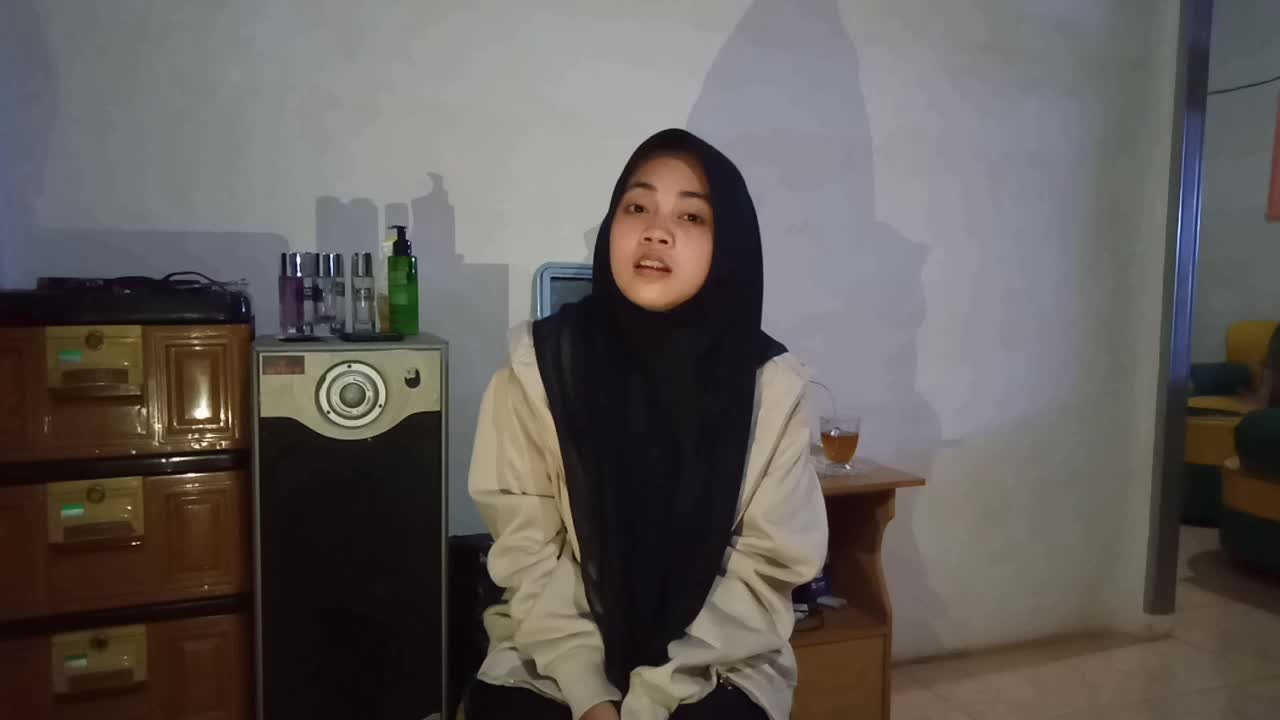 Tia Fitria Maulida 18 tahun, Bekasi, #bushrolana Voice of Ramadhan 