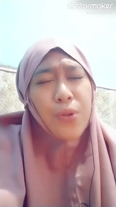 bismillah semoga beruntung🥰 jalan jalan ke tanah abang jangan lupa pilih aku ya bang 😁 #AUDISIONLINERISINGSTARDANGDUTINDONESIA