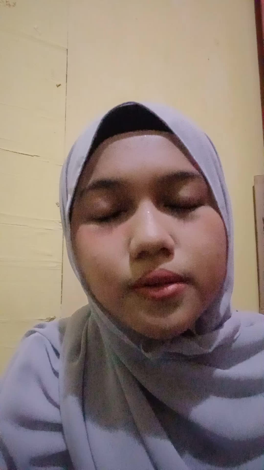 Assalamualaikum nama salsabiila salwaa_17 tahun_semarang