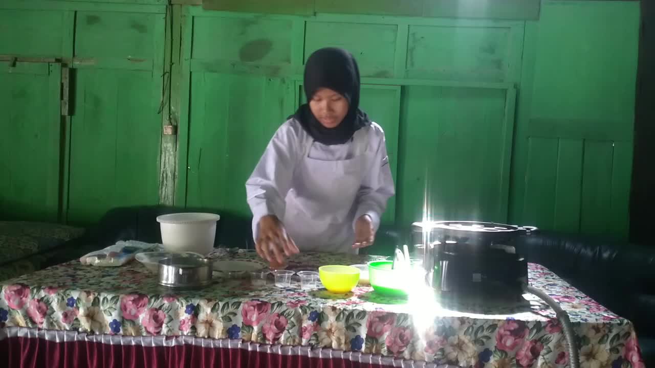 Umur 17 tahun bisa masak makanan belanda 🇳🇱(Cheese poffertjess). bisa bikin lolos gk yaa?? 