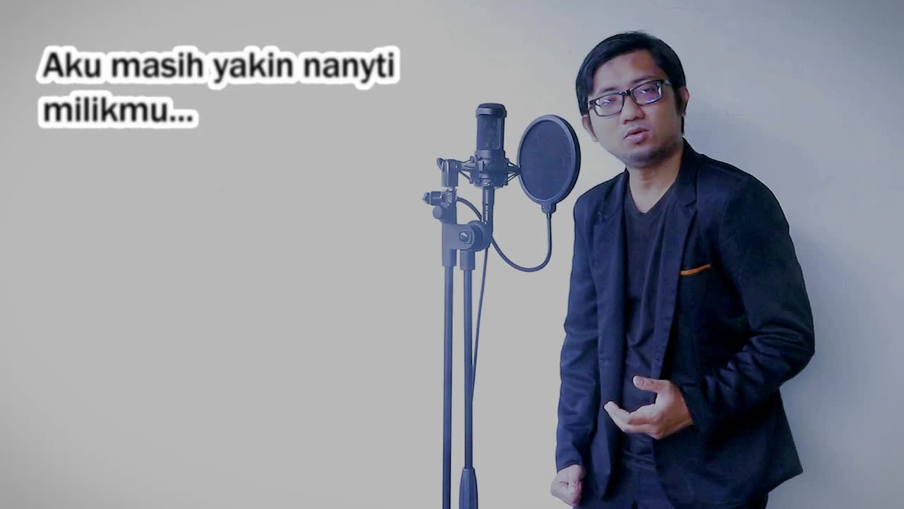 tanpa batas waktu cover by De2 Sovery dr Banten. semoga Rindu ini bertepi di tepian hatimu.meski jalanya menuju hatimu extreme.haha