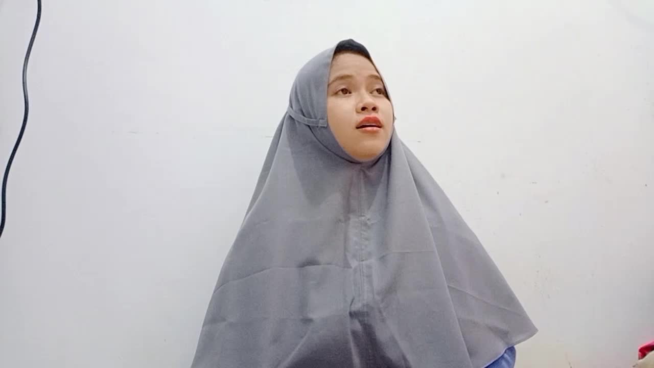 Anny Helwaah | 27th | Jakarta Selatan | Deen Salaam | ahelwaah@gmail.com #VoiceofRamadhangtv #VoiceOfRamadhanGTV