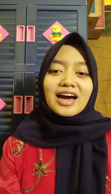 Pekalongan Sakpore..! Saya Hasna Alifa Rosyada, Usia saya 16 tahun, Asal Pekalongan Jawa Tengah #OnlineAuditionRisingStarIndonesiaDangdut
