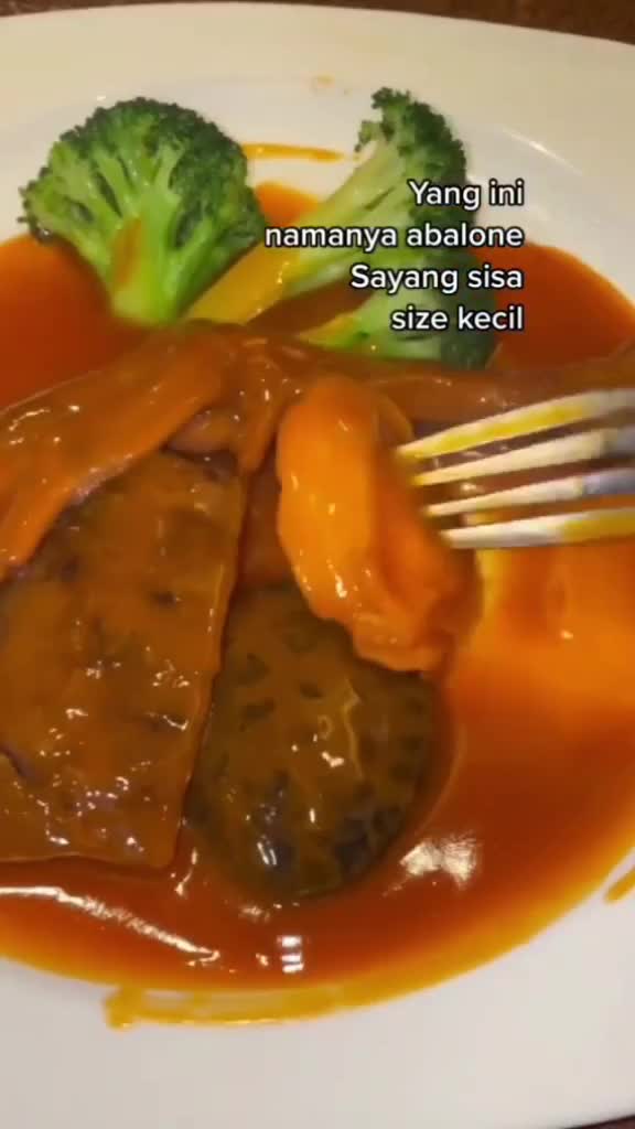 Nyobain Kaki Angsa Sultan