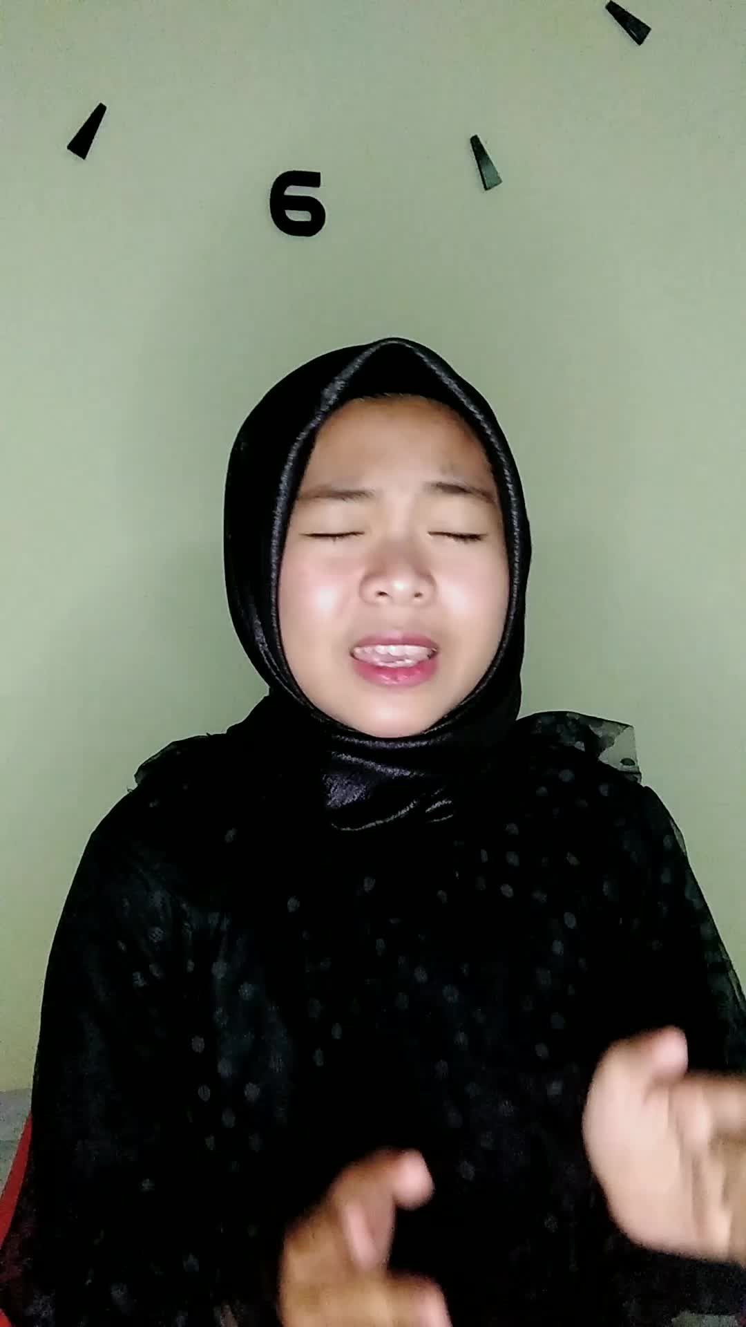 assalamu'alaikum ,hii perkenalkan  , saya CindyElsita_19th_kotasukabumi_lagu yahabibalqolbi & ana uhibbukafillah #RCTI #thevoiceoframadangtv