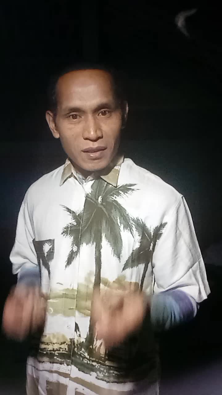 gr amat dikepoin dikit. 