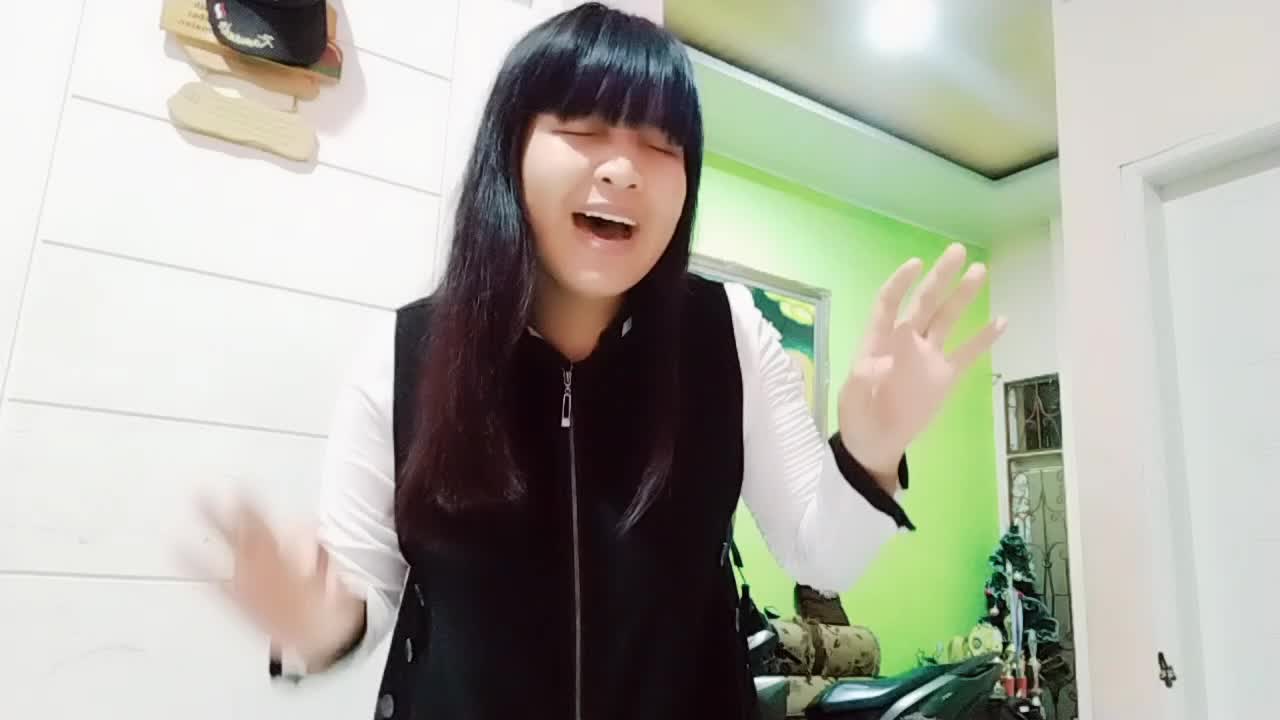 TheSingingBeeIndonesia_ResaHutabarat_Medan_19Tahun